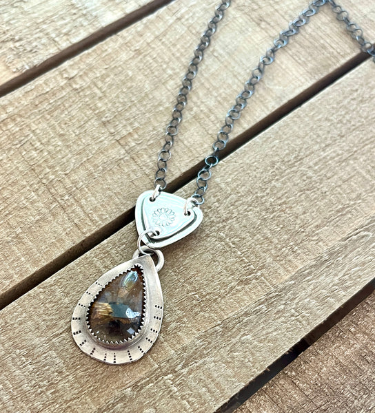 Electric Daisy Necklace
