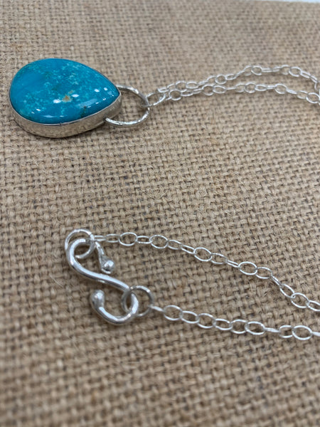 Blue sky turquoise necklace